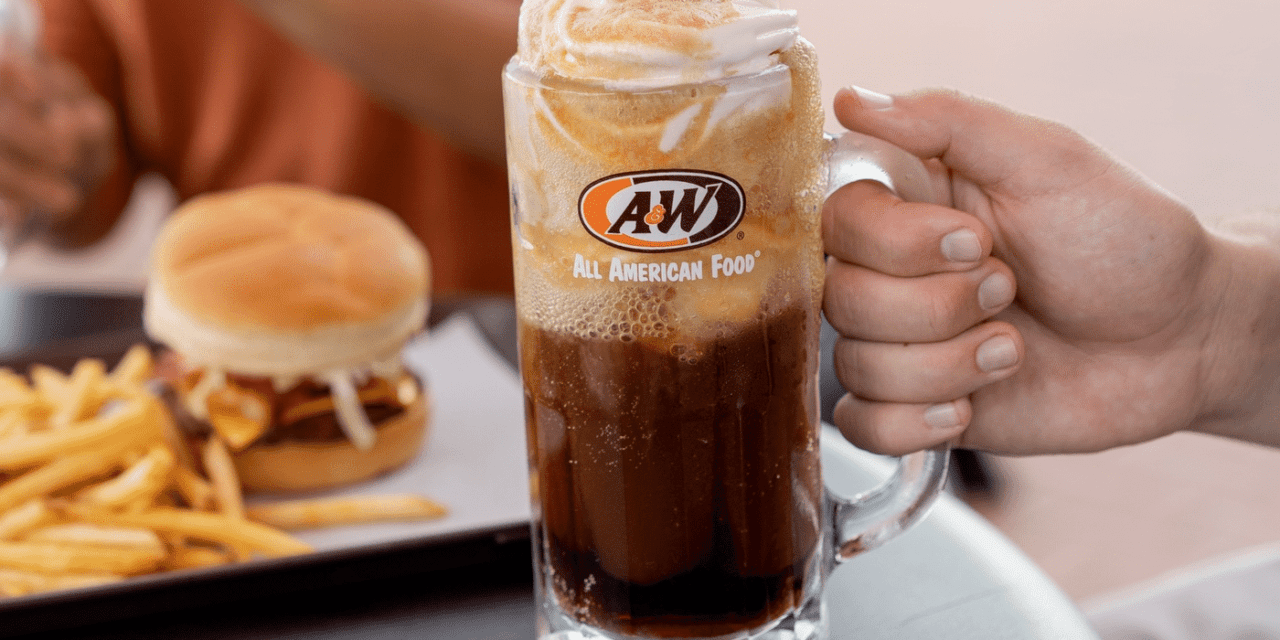 Menominee A&W Celebrates National Root Beer Float Day with Free Floats